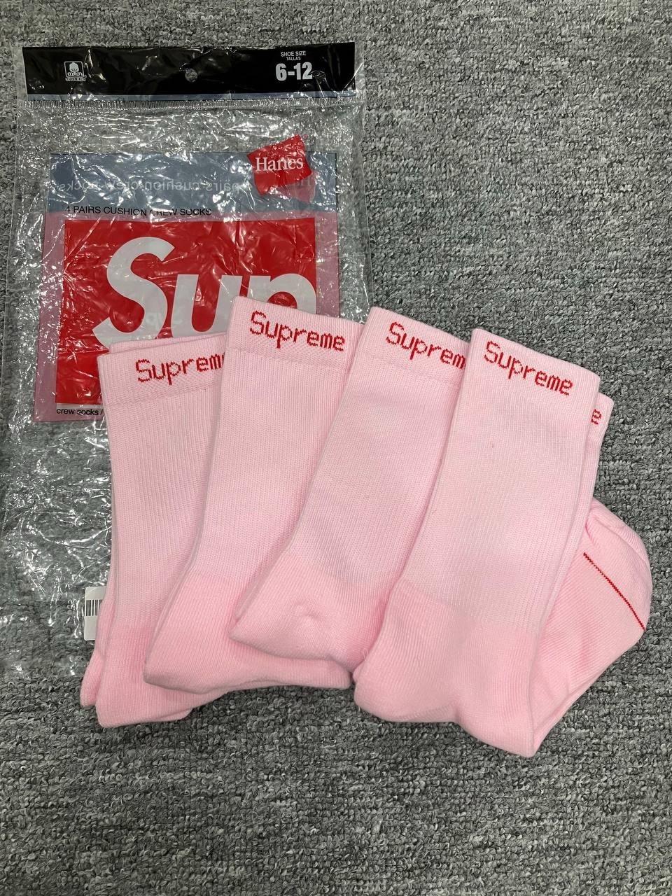 Authentic Supreme x Hanes Pink Crew Socks 4 Pack Size 6-12 NWT New Fast Ship