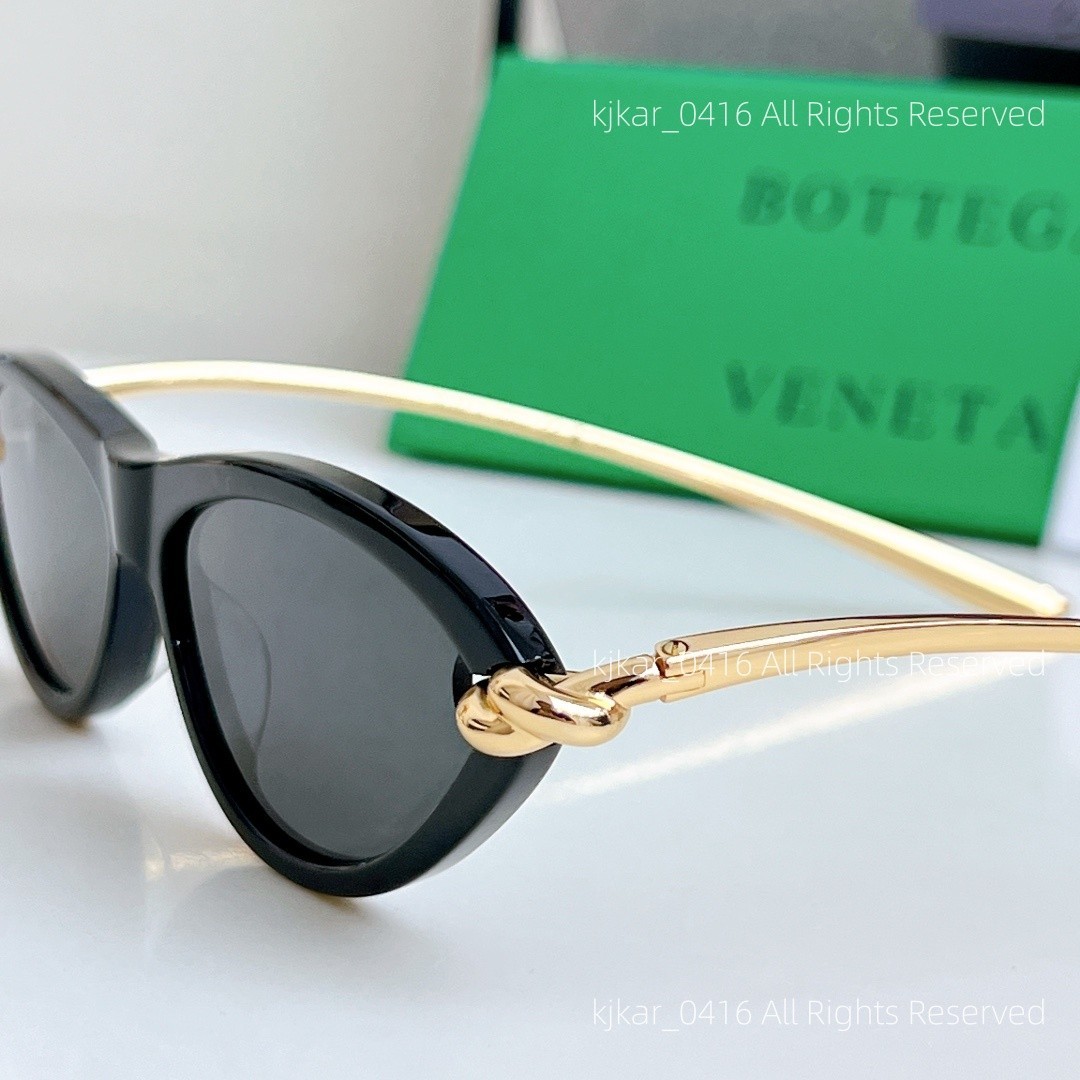 Bottega Veneta Knot BV1390S Cat Eye Sunglasses for Women Black Gold Authentic