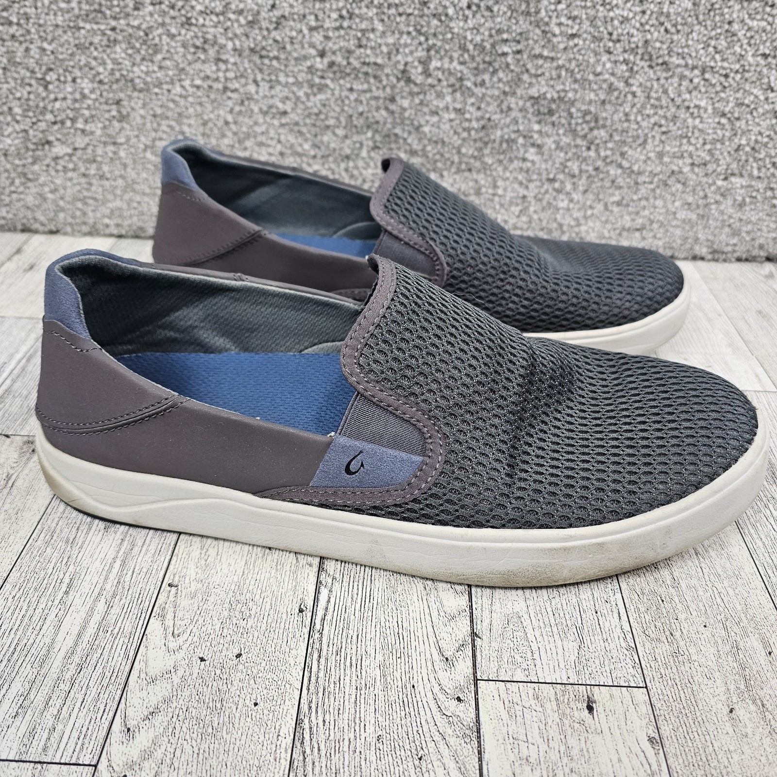 Olukai Lae’Ahi Sneakers Gray Mesh Shoes Slip On Casual Loafers Men’s Size 10