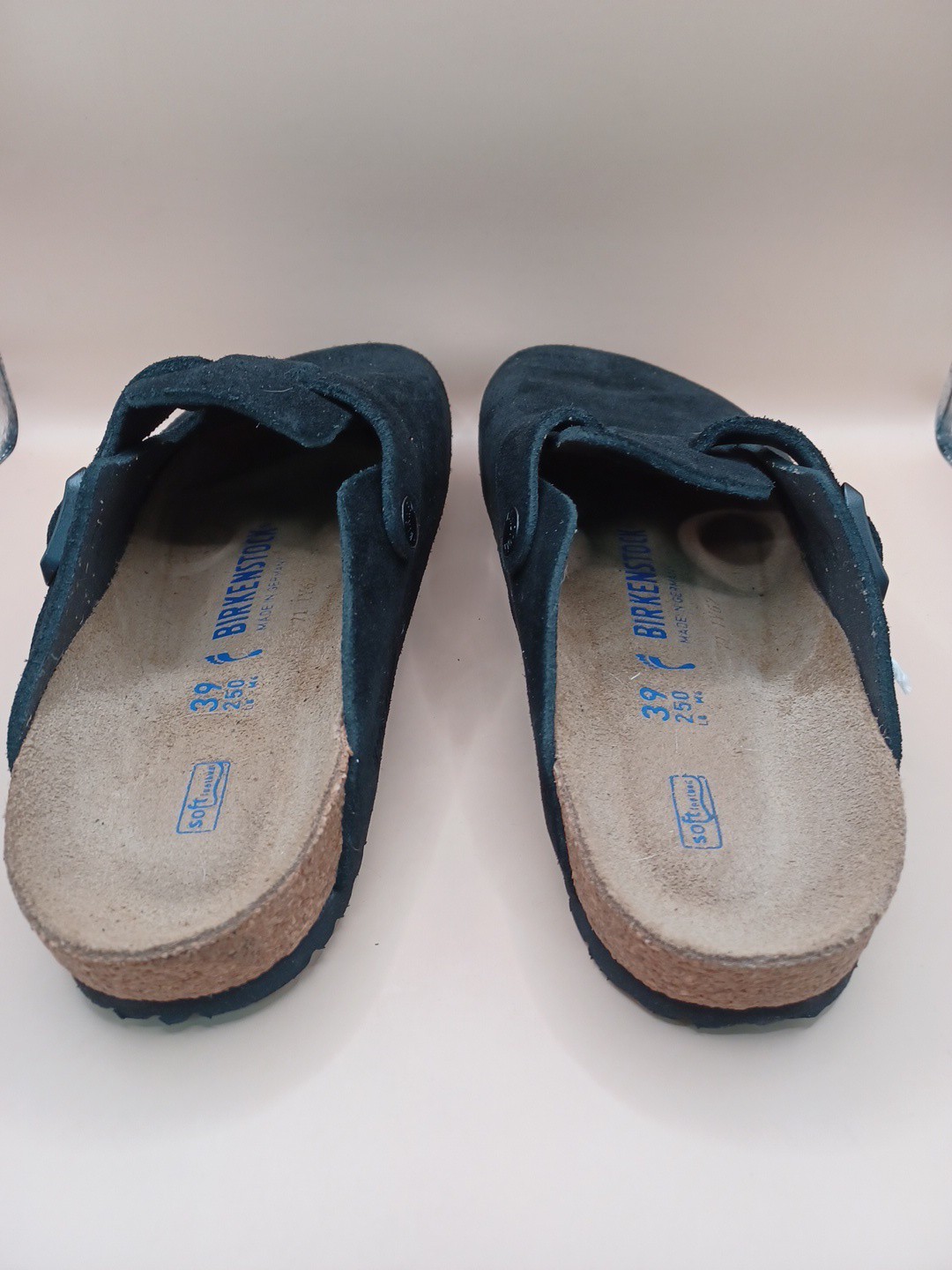 Birkenstock Boston Clog-Black Suede Size W:8 M:6 US
