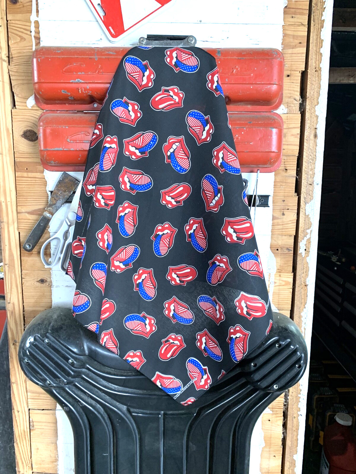 Rock & Roll 22×22 Bandanna USA Made 100% Cotton Bikers to Hikers Crafts Costumes
