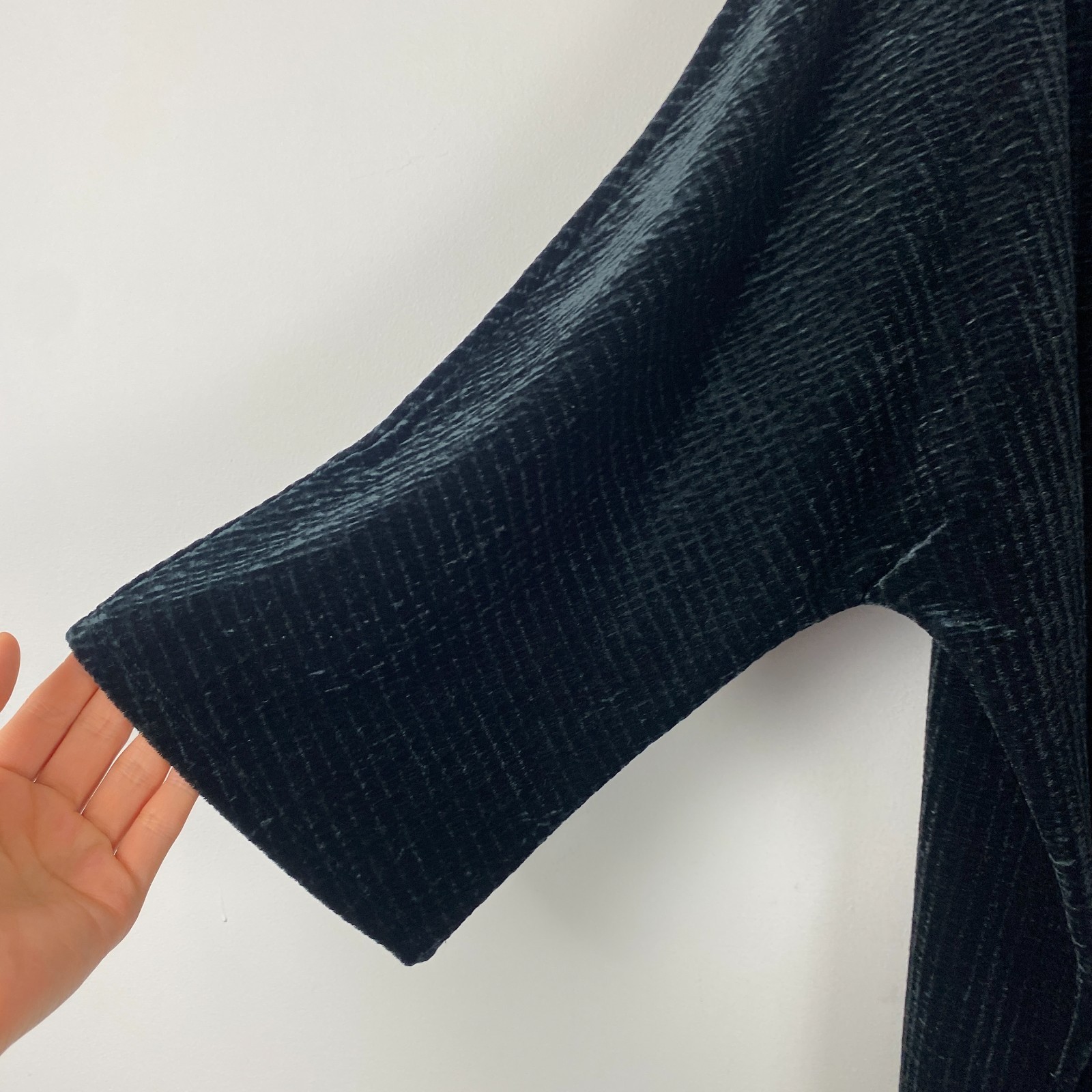 J Jill Wearever Crushed Velvet Wedge Top Size 2X Black 3/4 Dolman Sleeves