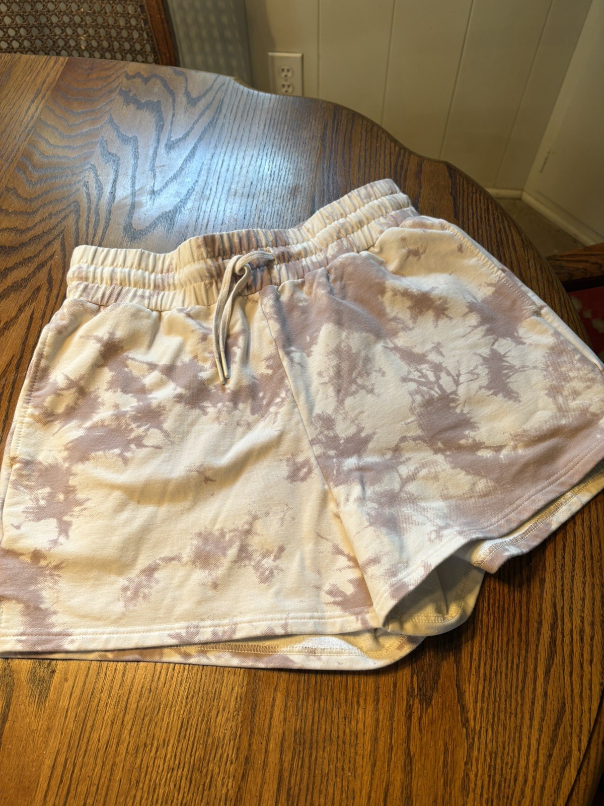 Varley Glade Taupe Tie Dye Drawstring Shorts Medium