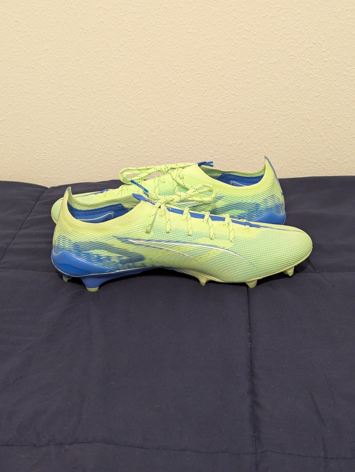 Puma Ultra 5 Ultimate FG Soccer Cleats size 12 Apple White Blue 107683-03