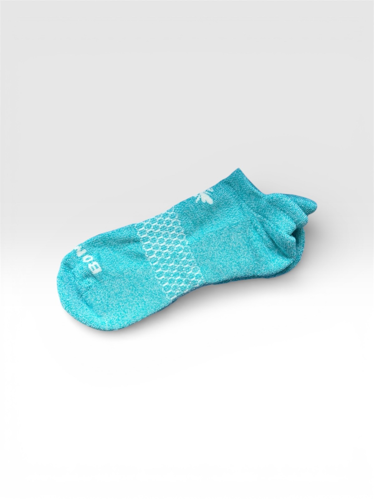 8-Pack Bombas Gift Box Tri-Color Ankle Socks (8-Pairs) – Women Size Large