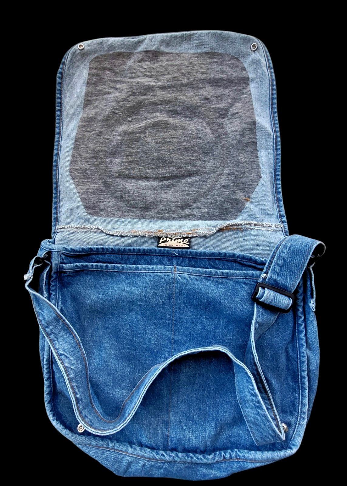 NWOT Authentic Prime Union Wear USA Denim GM Cadillac Embossed Mesenger Bag Y2K