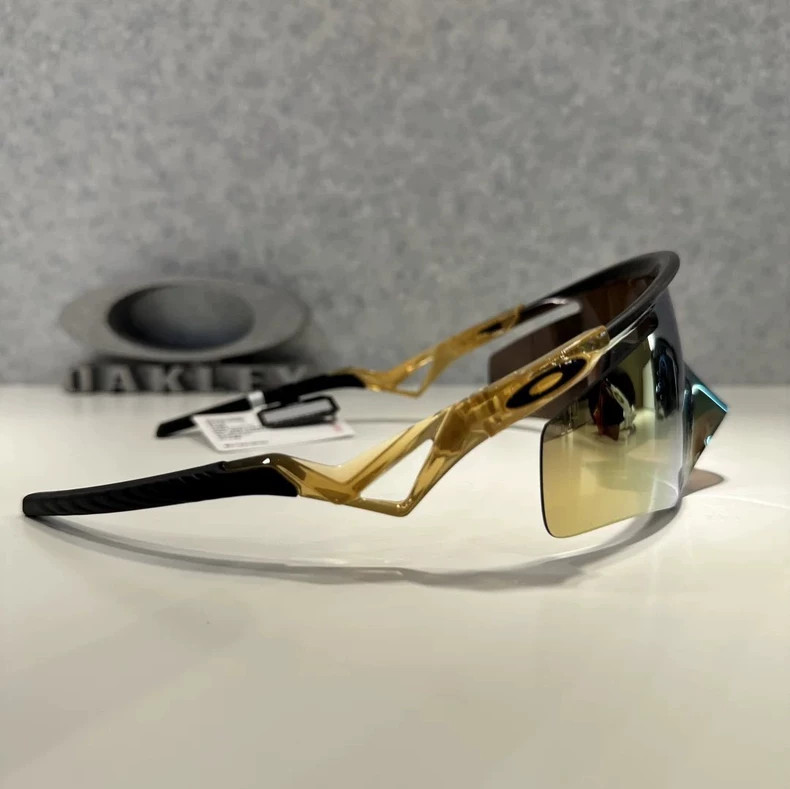 Oakley QNTM Kato OO9481D Sunglasses, Gold Frame, Gold Lenses