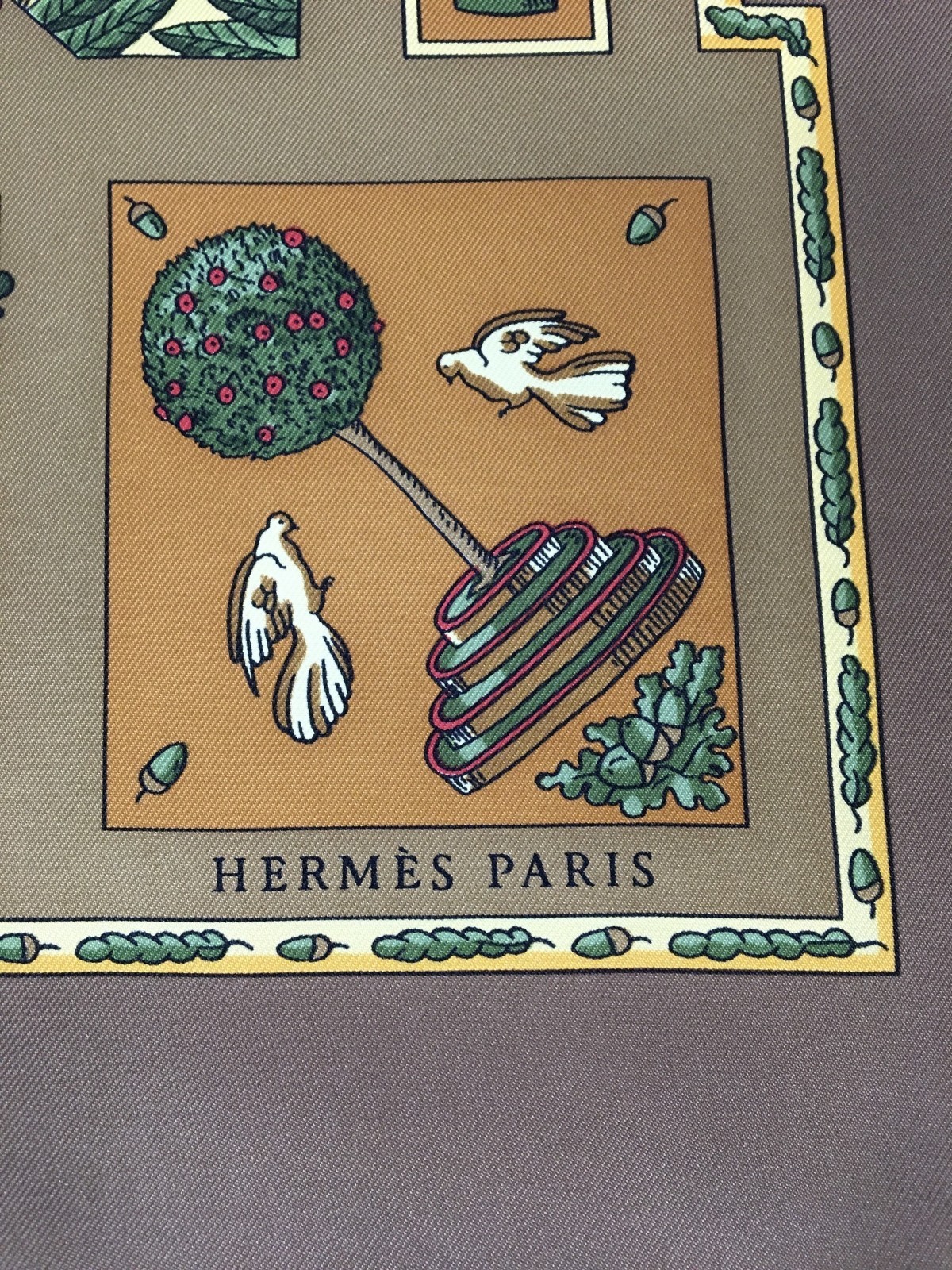 HERMES Carre 90 Polyfil Reverie Scarf Brown Silk Made in France Used