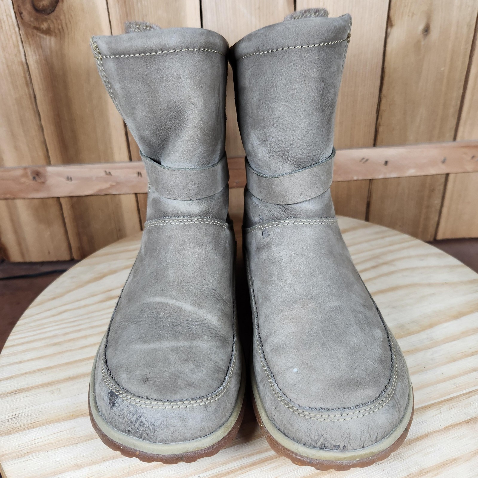 Chaco Hopi Boots Womens 7 Beige Leather Wool Lined Mid Calf Casual Winter