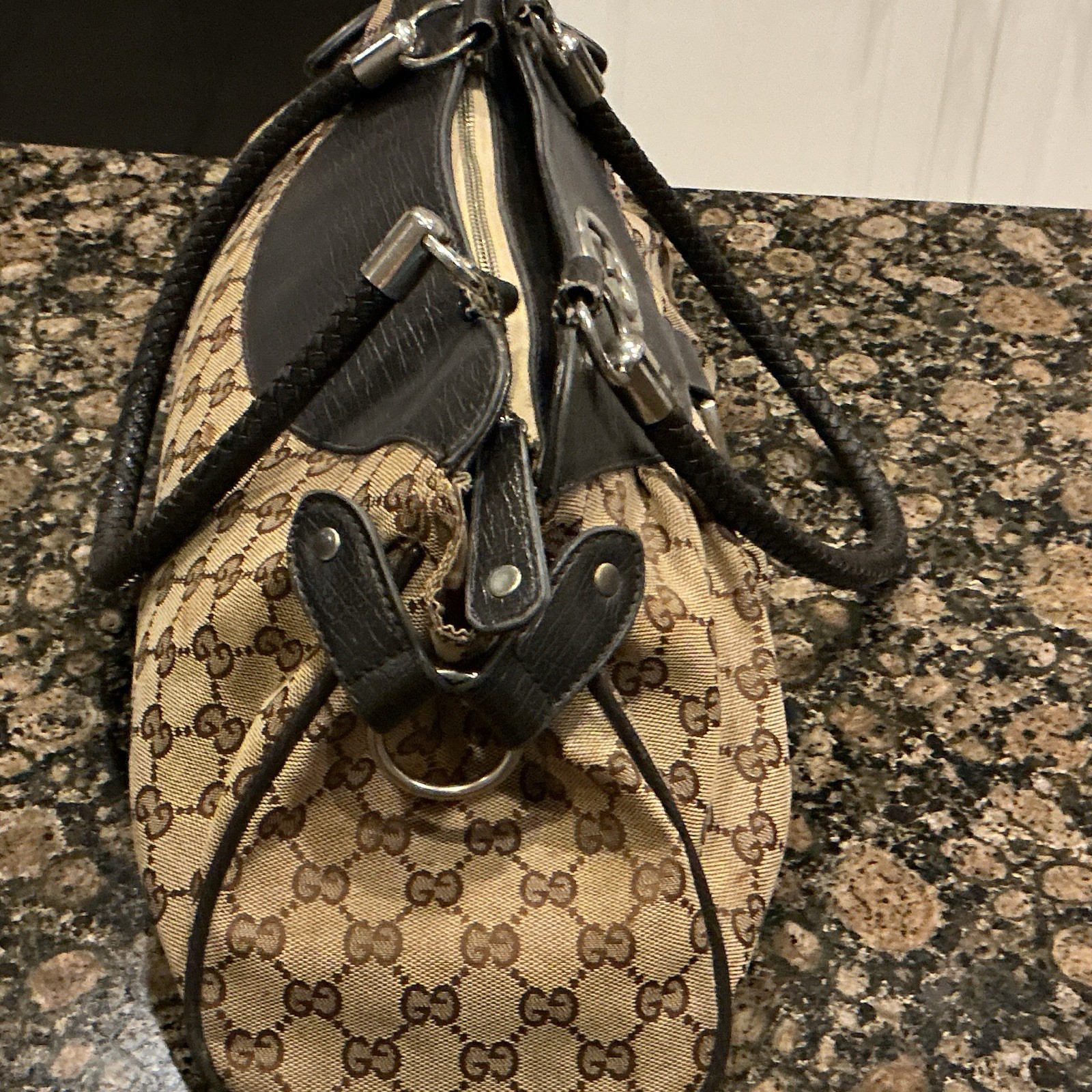 Gucci GG Monogram Beige/Black Shoulder Bag Zip Top Silver Hardware Inner Pockets
