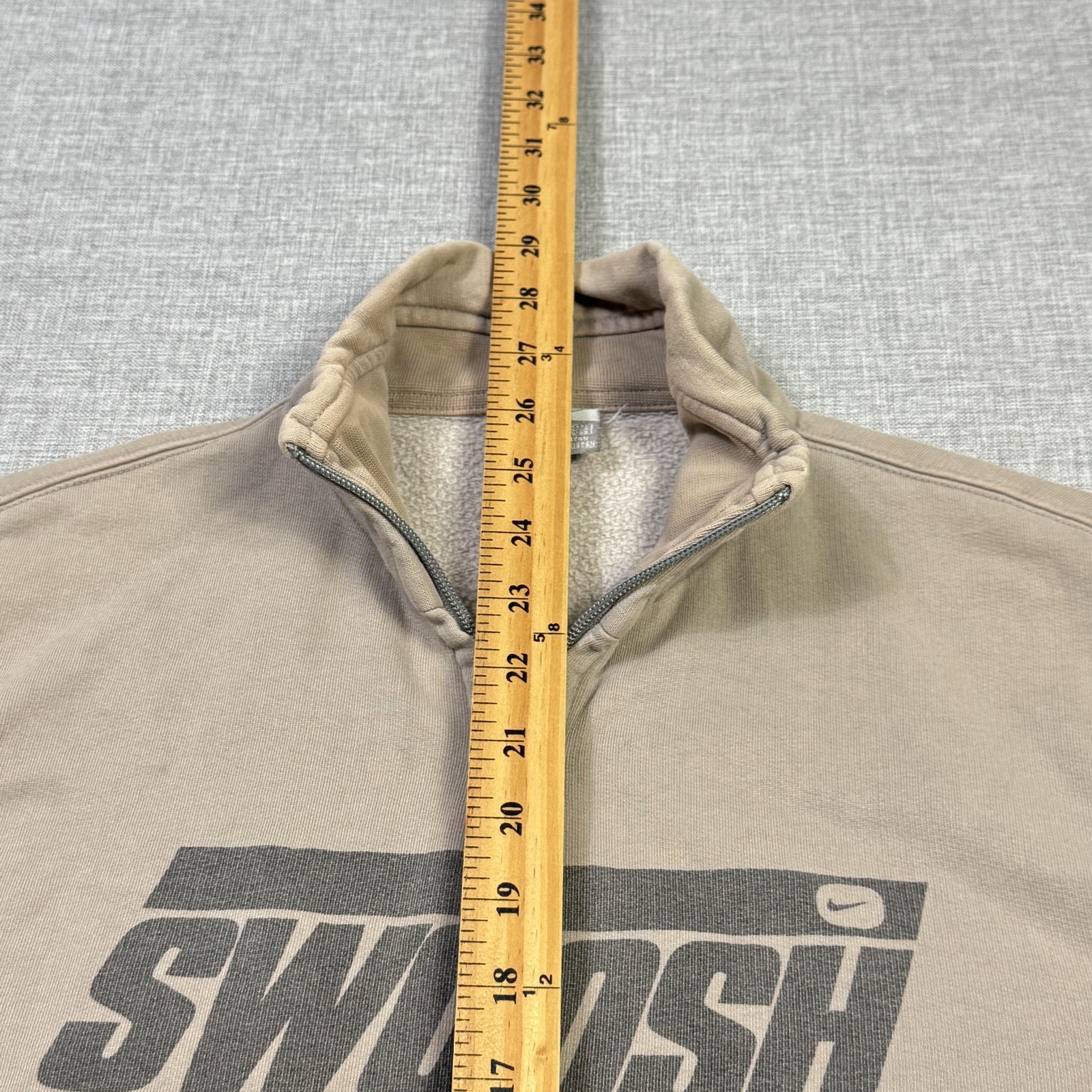 Nike Sweatshirt Mens Small Beige Full Zip Lined Insulated Pockets Graphic