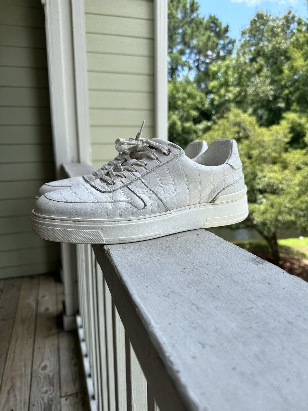 *RARE* Men Duke And Dexter Sneaker Retail $280- White Crocodile – (discontinued)
