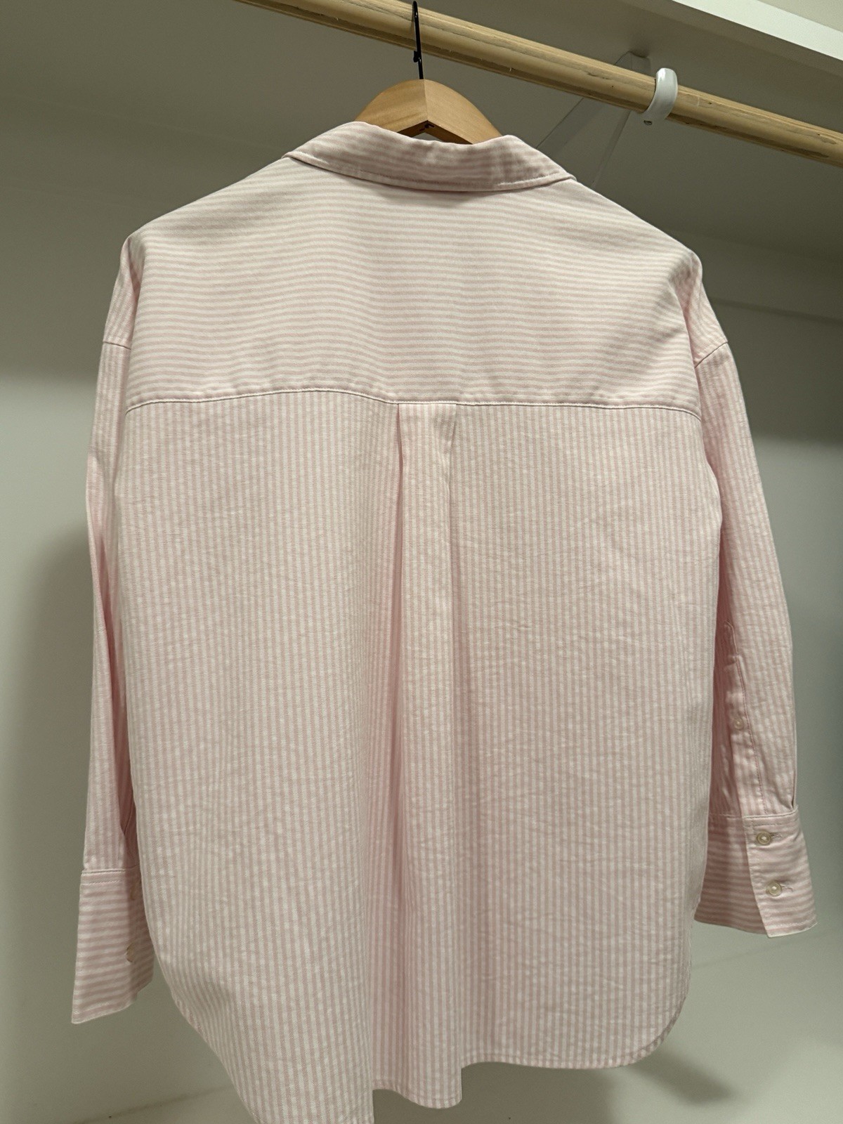 Zara Women’s Pink White Striped Collared Long Sleeve Woven Button-Up Shirt, S