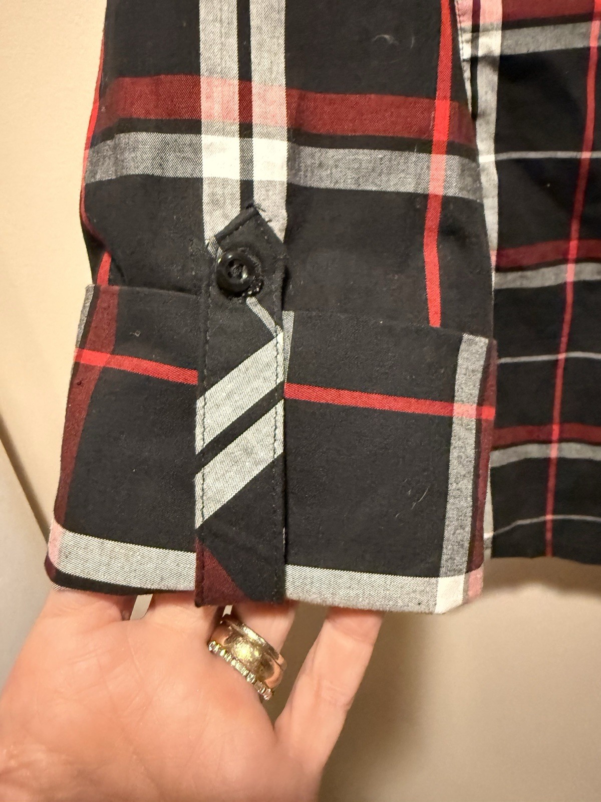 Women’s Button-Up Black Red/White Plaid Shirt 3/4 Length Sleeve Knit Sides XL