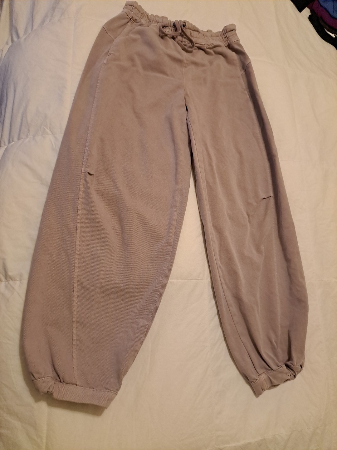 PILCRO mid-rise parachute pants Sz S EUC Beige Returns Accepted