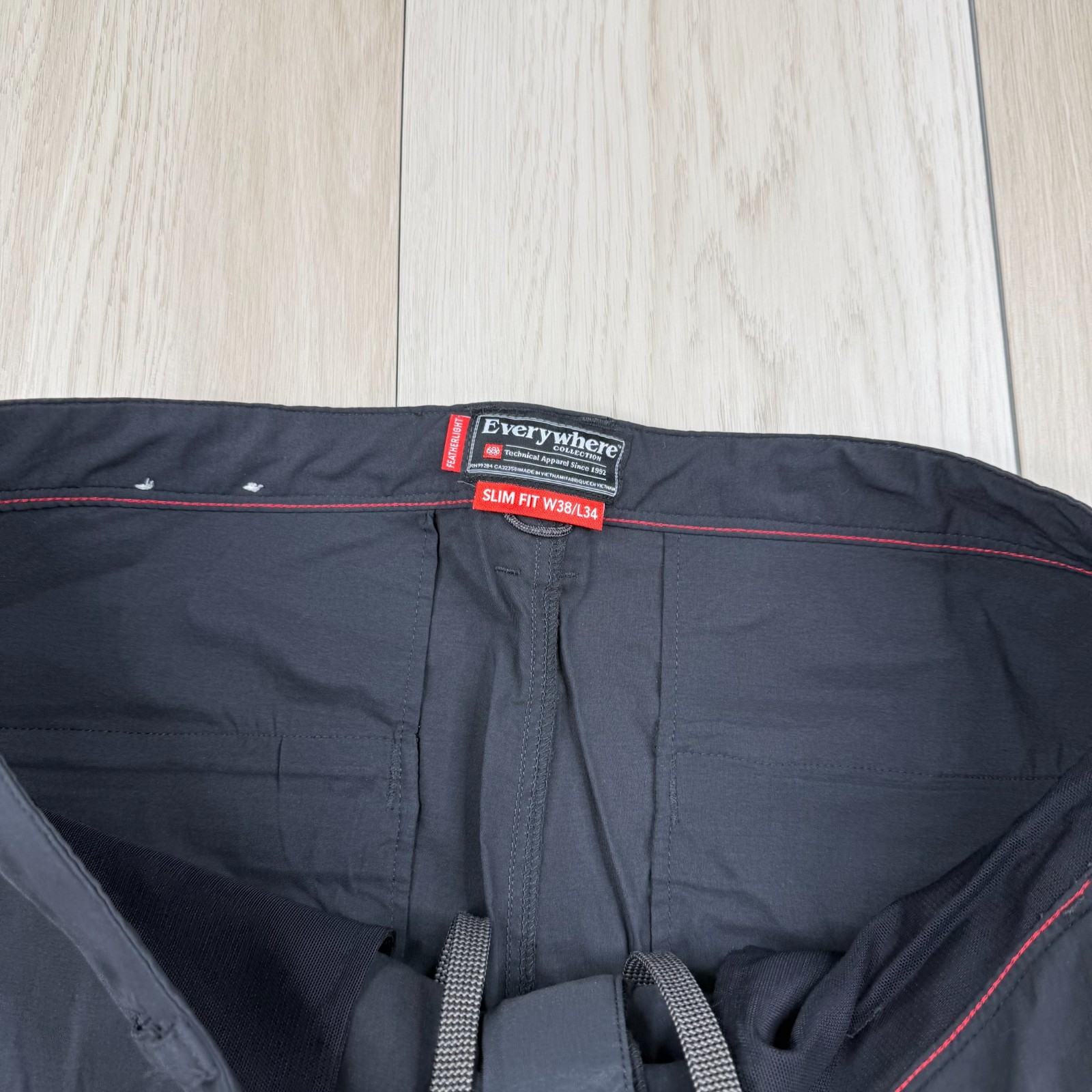 686 Everywhere Collection Mens Black Slim Fit Drawstring Hiking Pants Size 38×34