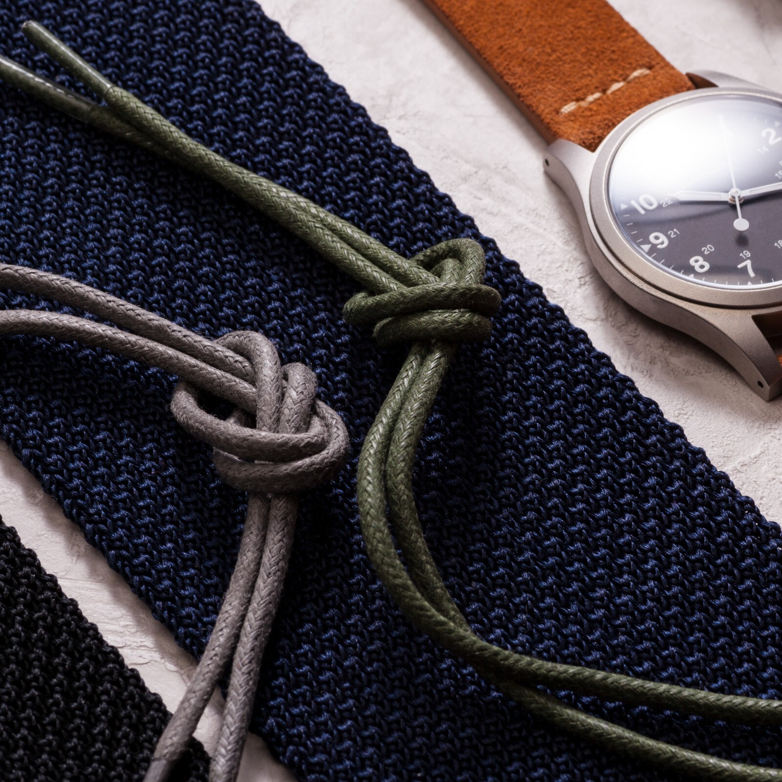 Benchmark Basics Waxed Cotton Dress Shoe Laces (2 Pairs) 27″, 30″, 33″ or 36″