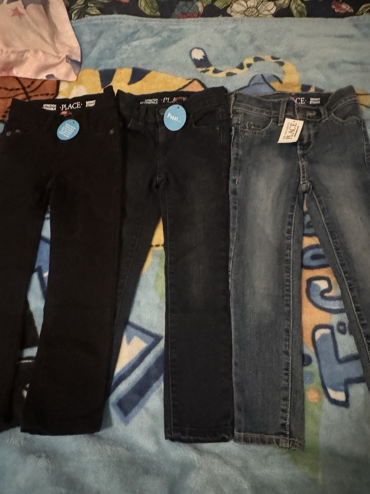 The Children’s Place Girls Skinny Stretch Denim Jeans Slim Fit Size 4 Black 3