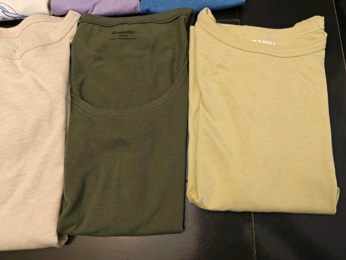 Women’s Basic Tees Size XS Lot of 7 Plain T-shirts Solids Tops Lot plain