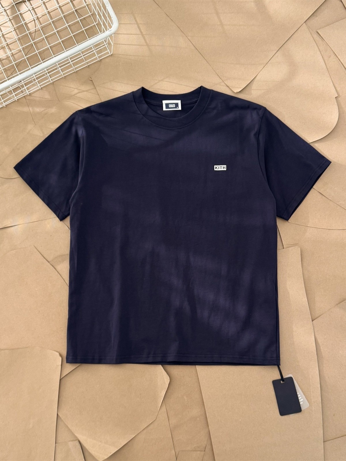 Kith Simple Flocked Small Box Logo Loose Neck Solid Color Short Sleeve Couple