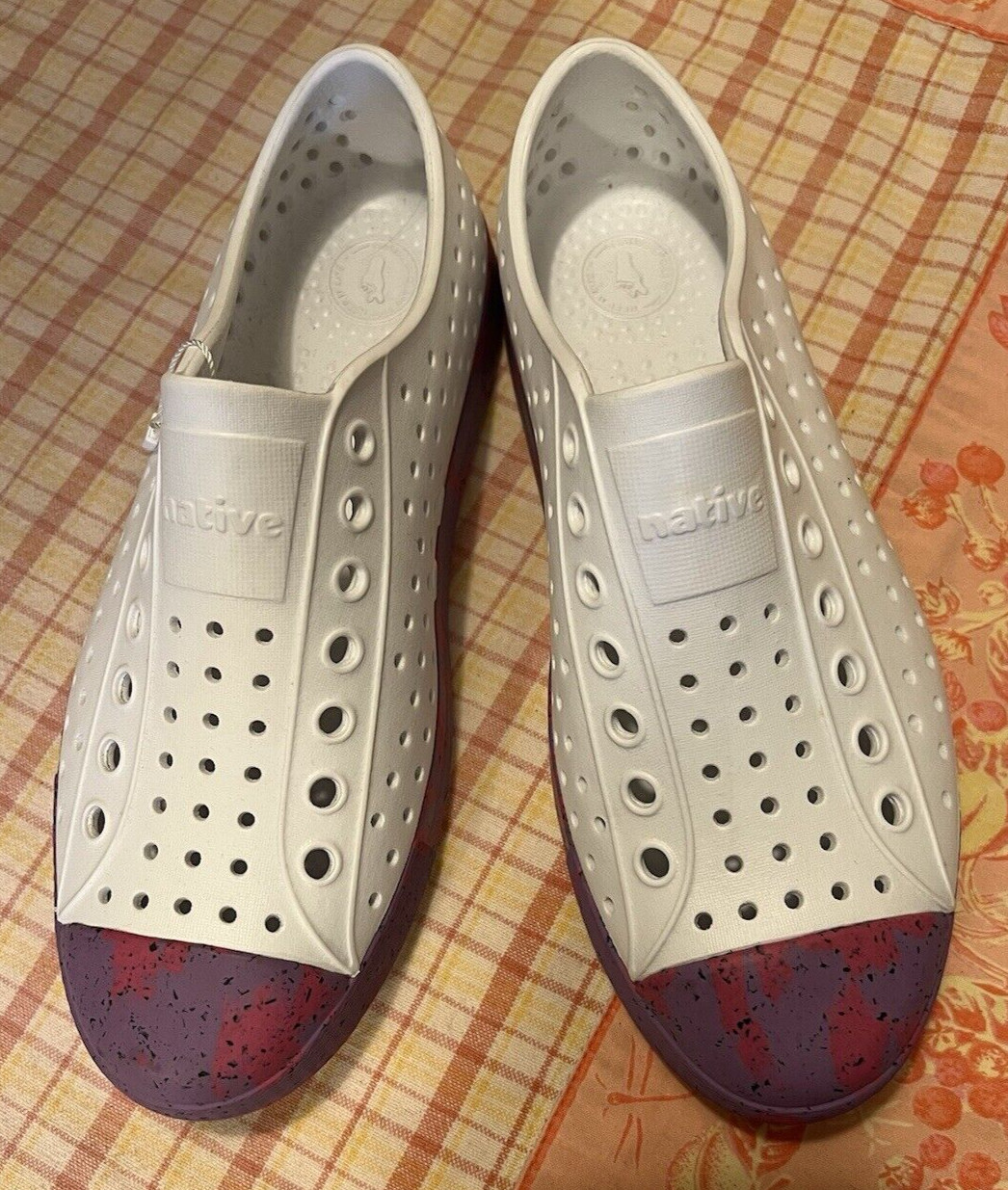 Native Jefferson Shoe White Purple Pink Sea Fan Dazzle Marble Slip On W8/M6 NWT