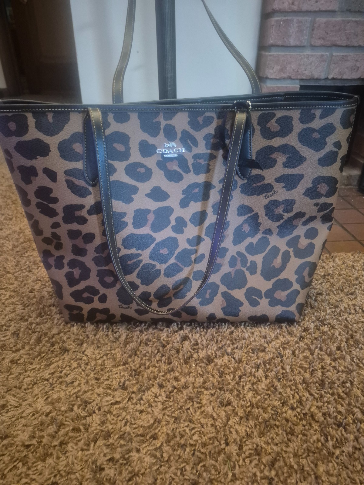 Coach cheetah tote bag