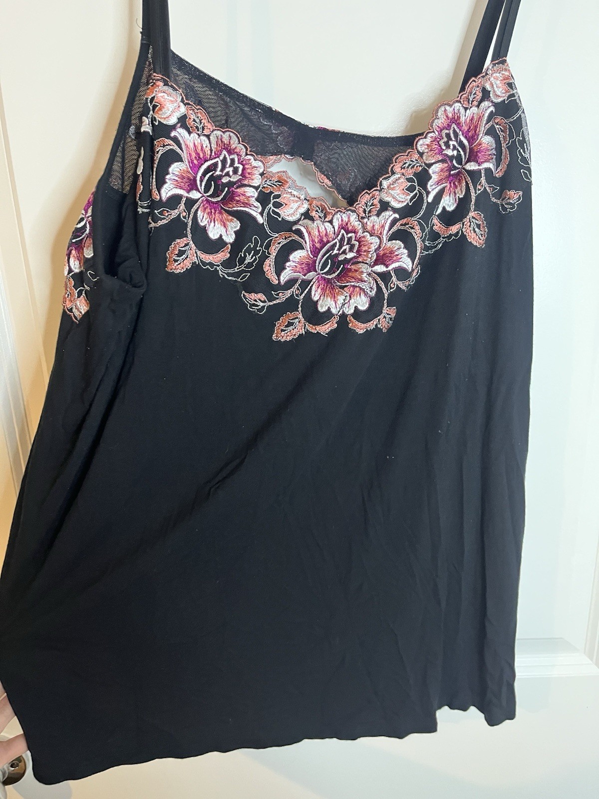 Soma Lined Fairy Soft Delicate Floral Embroidery Adjustable Camisole Top Size XL