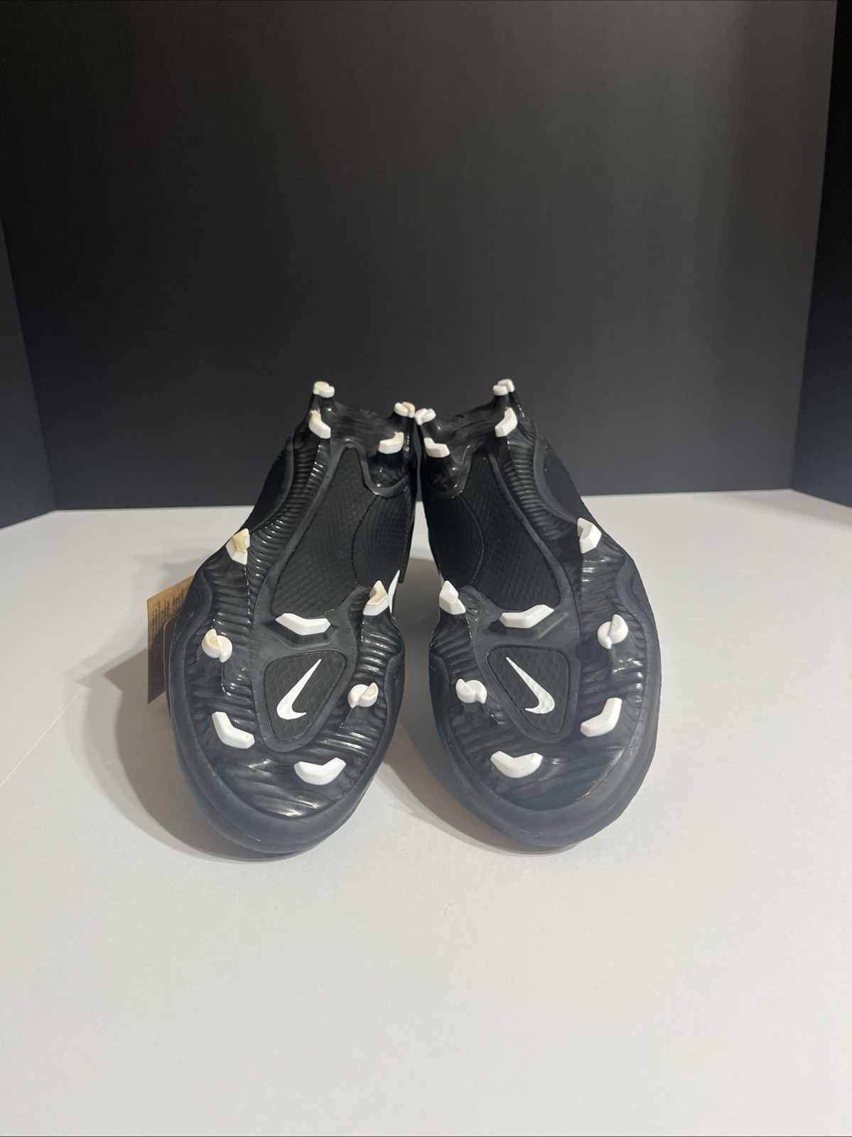 Nike Huarache 9 Elite Low LAX Black/White Size 8