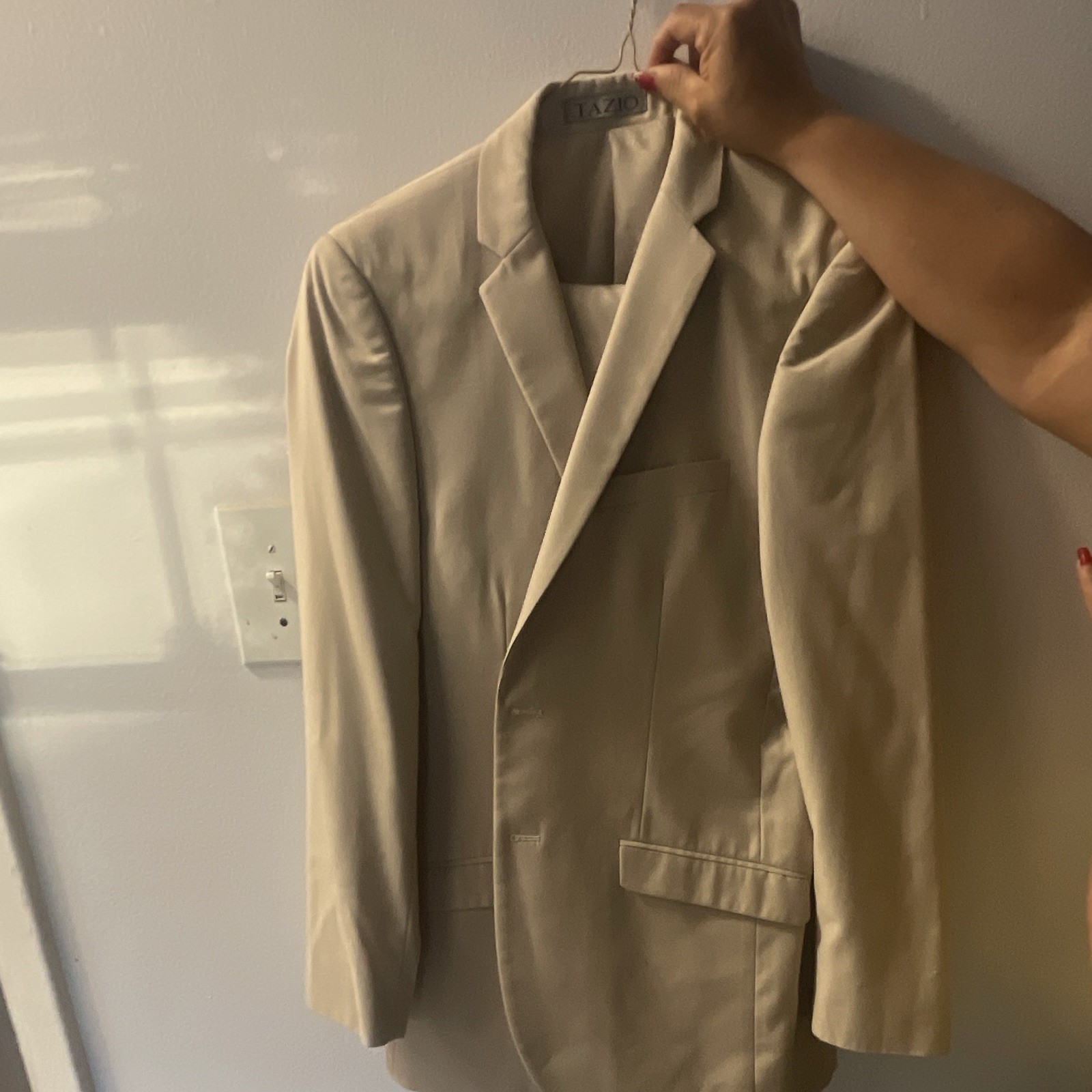 Tazio Men’s Beige Solid Suit, Single-Breasted Two-Button Notch Lapel