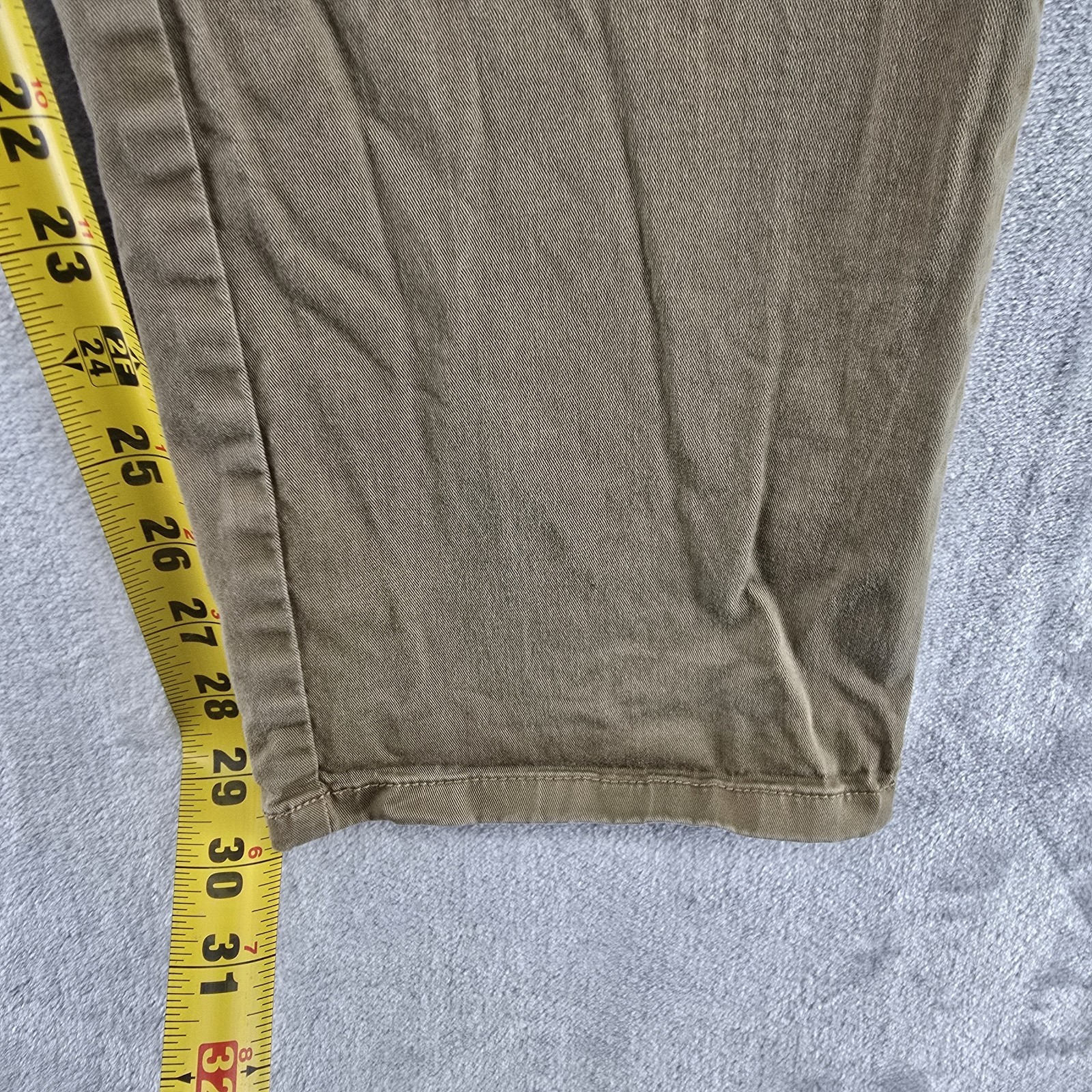 Vuori Pants Mens 36×30 Casual Tan Chino Pants All Day Pants