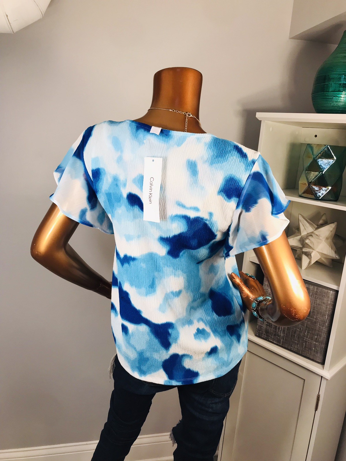 Calvin Klein M Top Stretch NWT Low Cut CK Hem Logo Blouse Blue White Short Slv