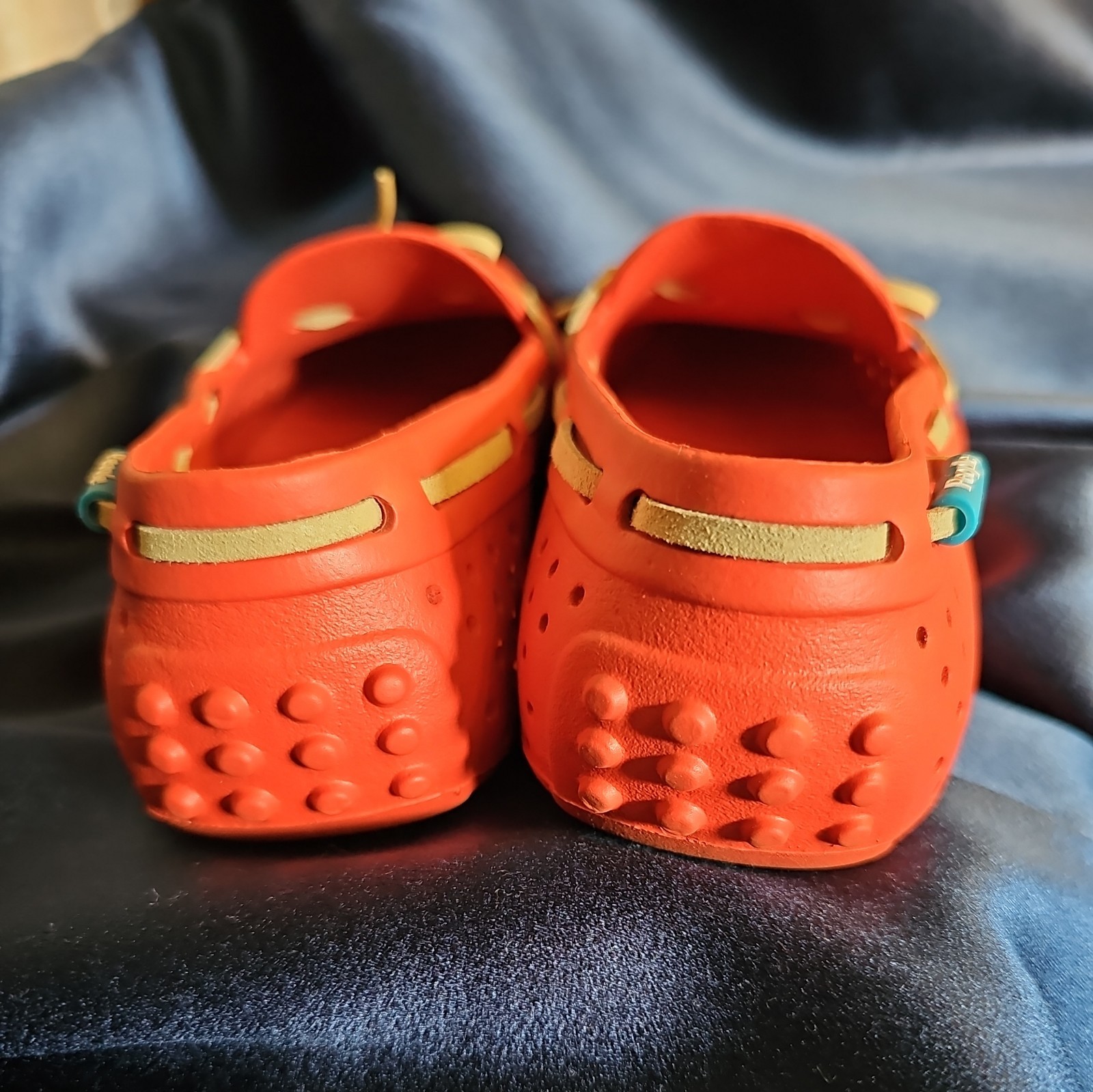 People Footwear Senna Loafers W8 M6 Tomato Red Waterproof Gorpcore Travel Shoes