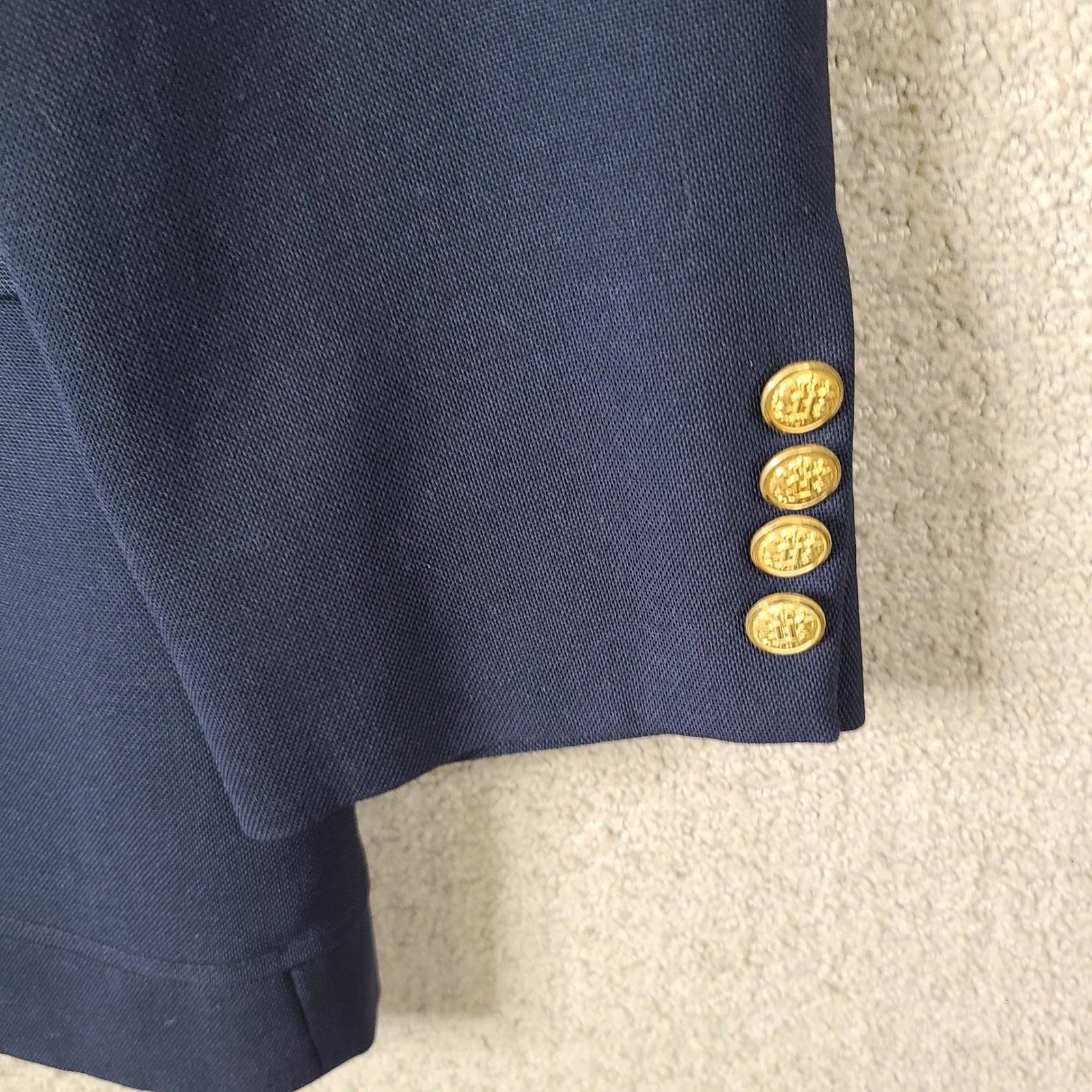 Haggar Imperial Jacket Mens 40R Navy Blue Sport Coat Gold Crest Buttons USA