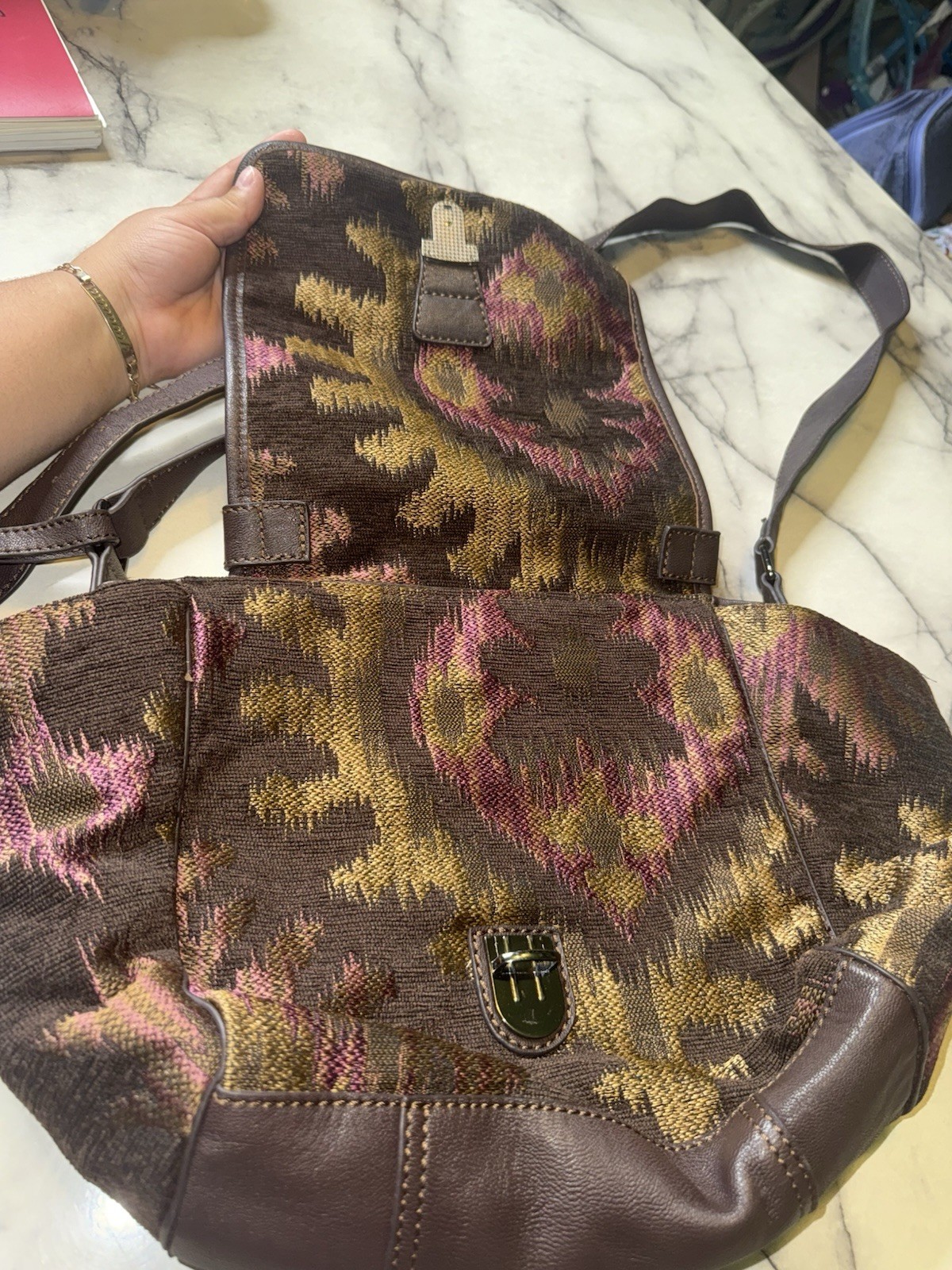 Isabella Fiore Brown Floral Shoulder Bag Zip/Magnetic, Pockets, Silver Hardware