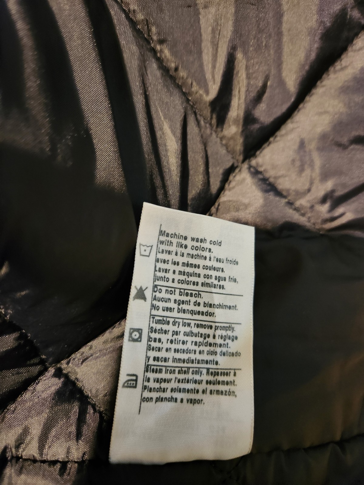 Carhartt Firm Duck Insulated Traditional Coat C003 Black Loose Fit Size M
