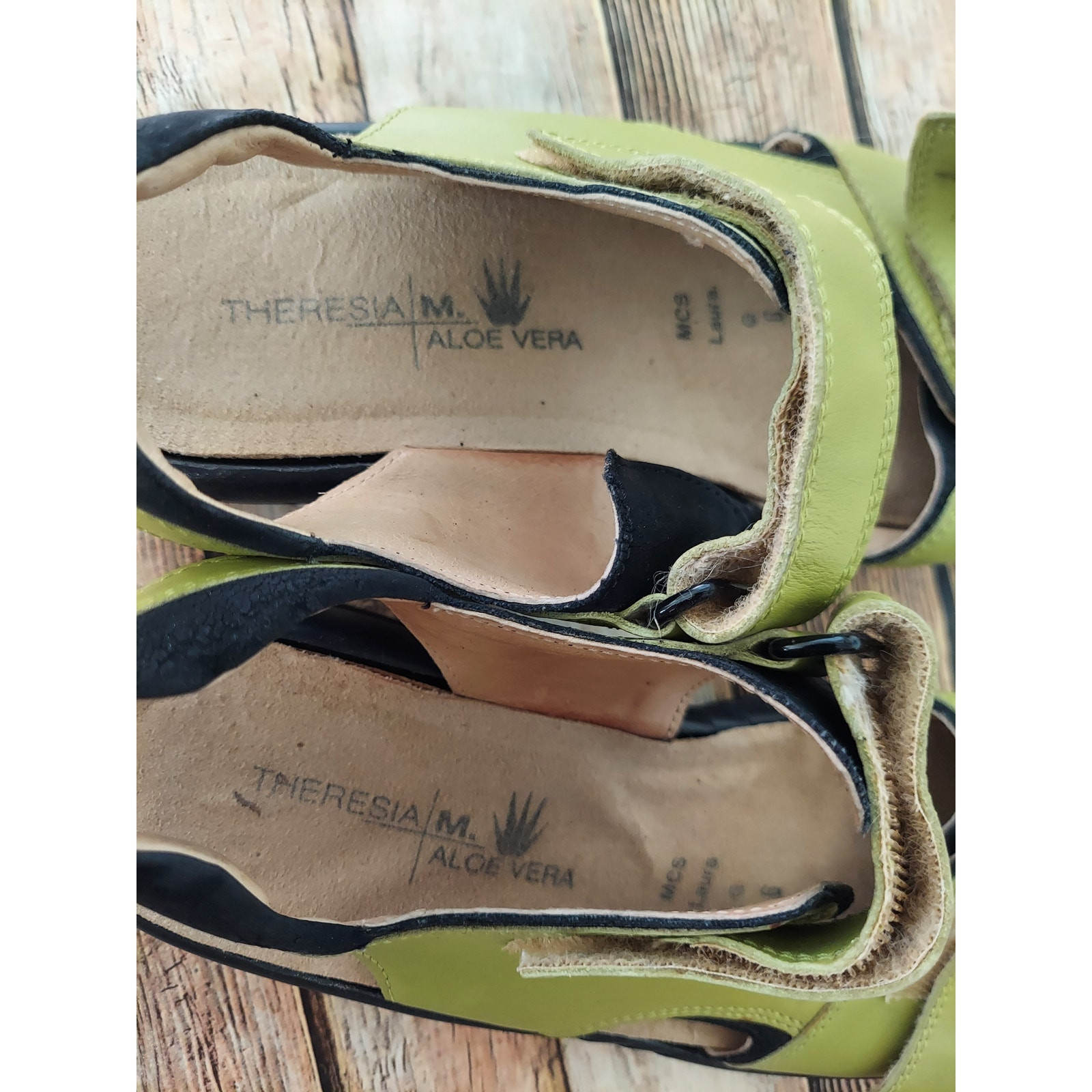 Theresia Women Leather Strappy Sandal Shoes Sz M US 9