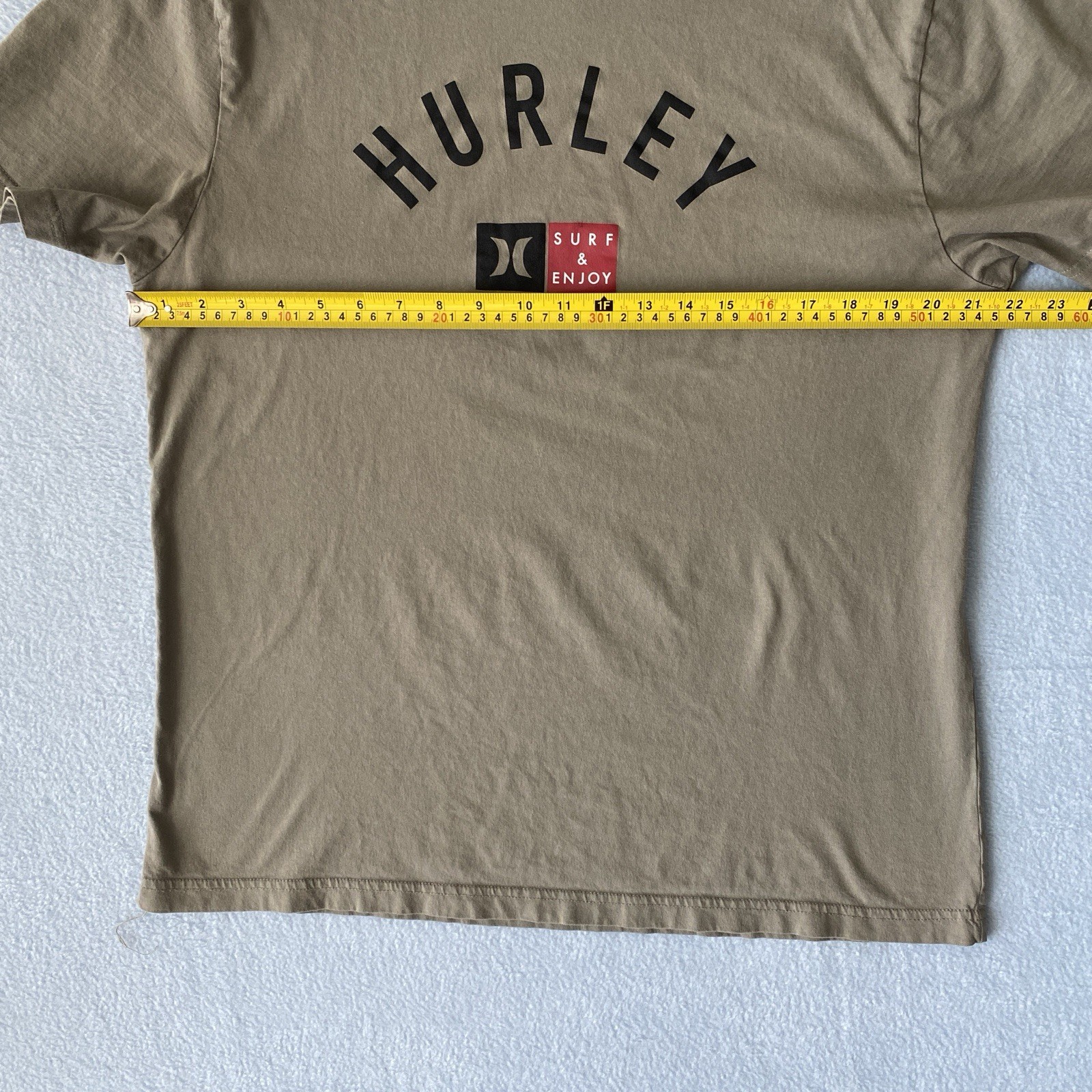 Hurley Surf & Enjoy Men’s Green Logo Graphic Tee Size Large L Skate Surf Shirt