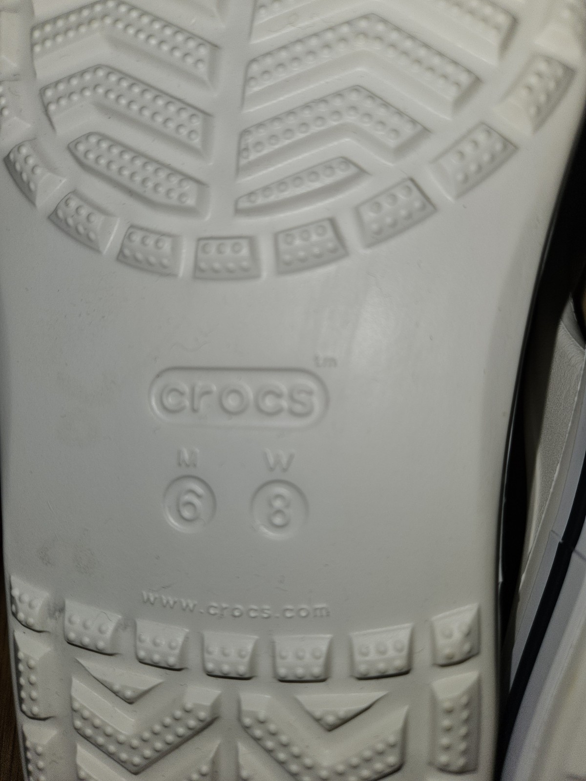 CROCS Bayaband flip flops-men 6-women 8-white-NEW*