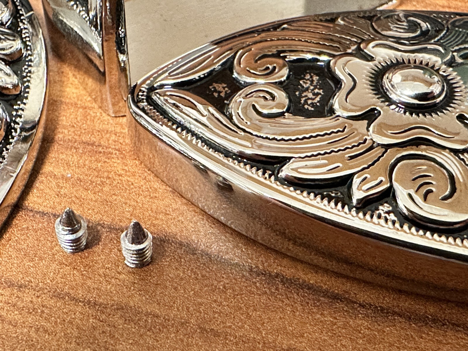 Western 3-Piece Belt Buckle Set Floral Engraved Silver Metal Cowboy Rodeo Style