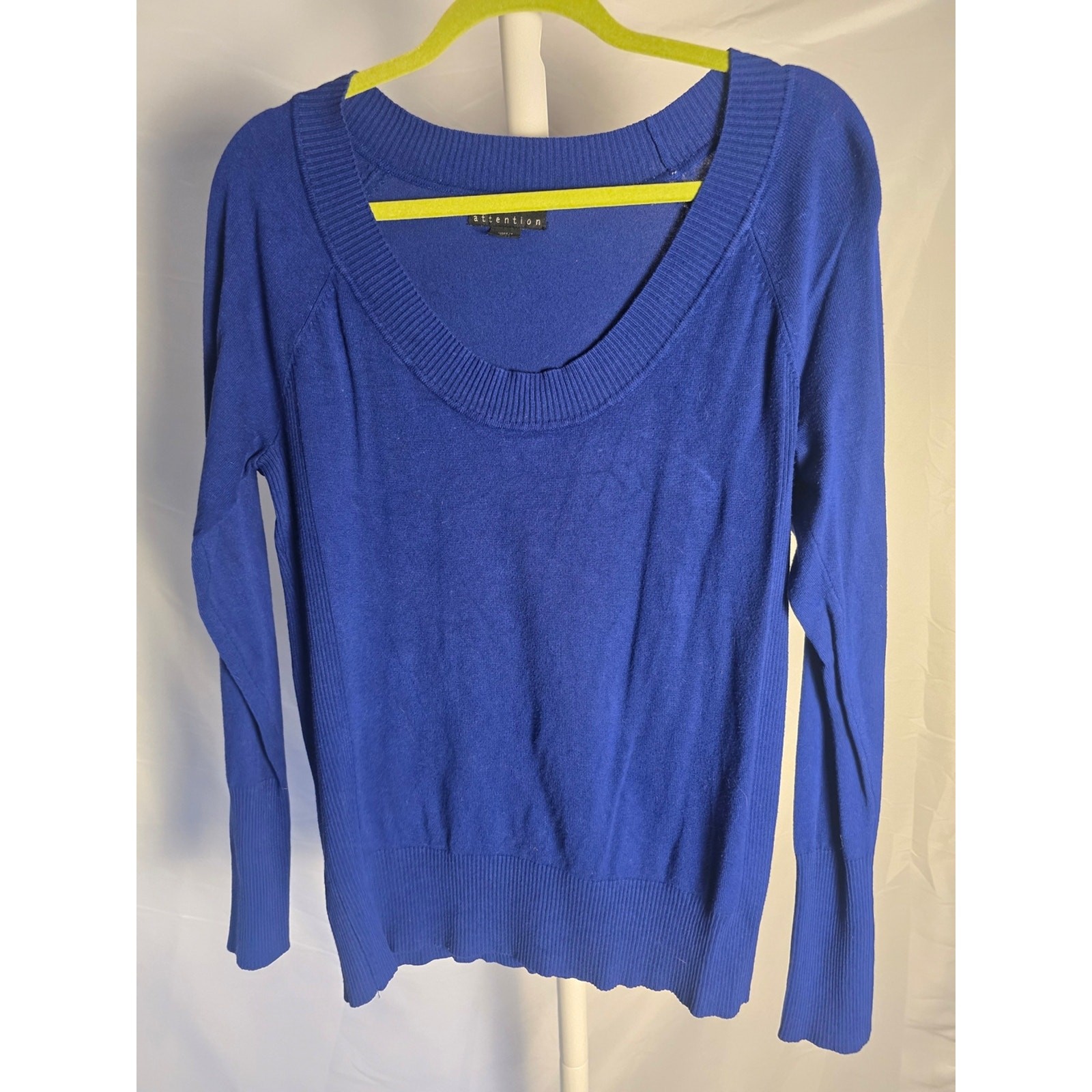 Attention Women’s Royal Blue Scoop Neck Sweater Size Large