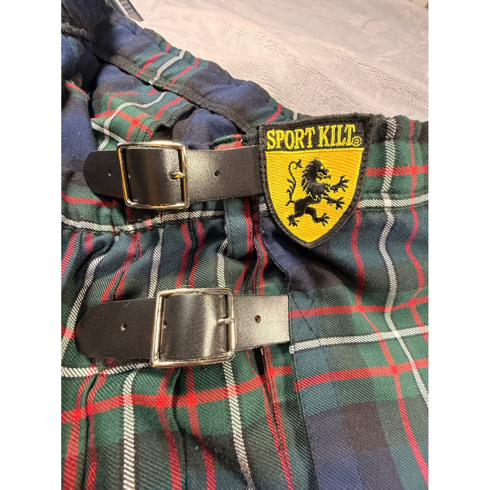 Sport Kilt Mens XXL Green Plaid Highland Games Kilt with Leather Buckles
