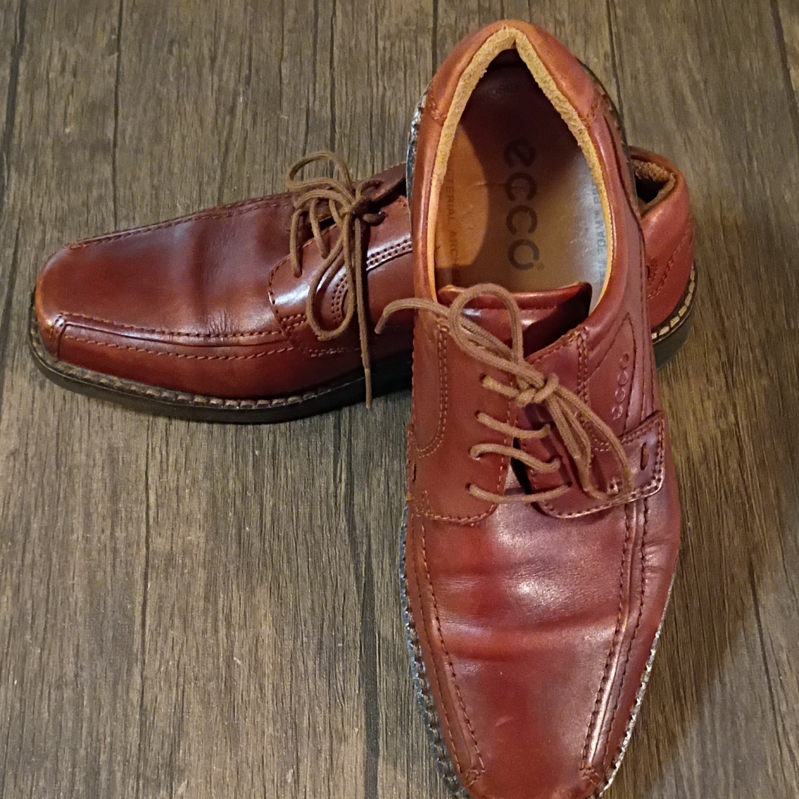 ECCO Shoes Mens 9.0 Brown Leather Derby Oxford Lace-Up Dress Comfort Classic