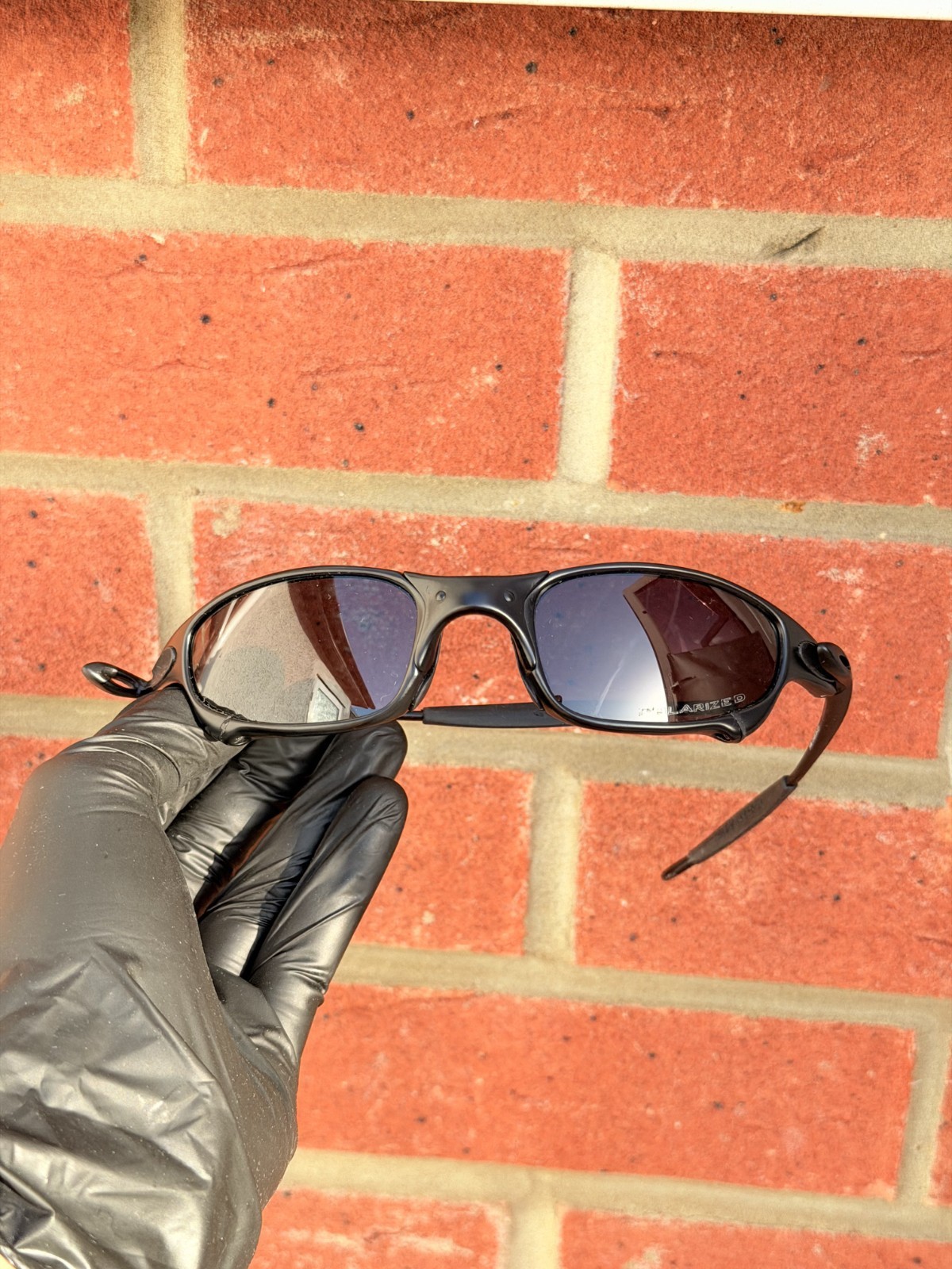 Oakley Juliet Carbon Metal Polarized Sunglasses Black Lenses/Black Frames
