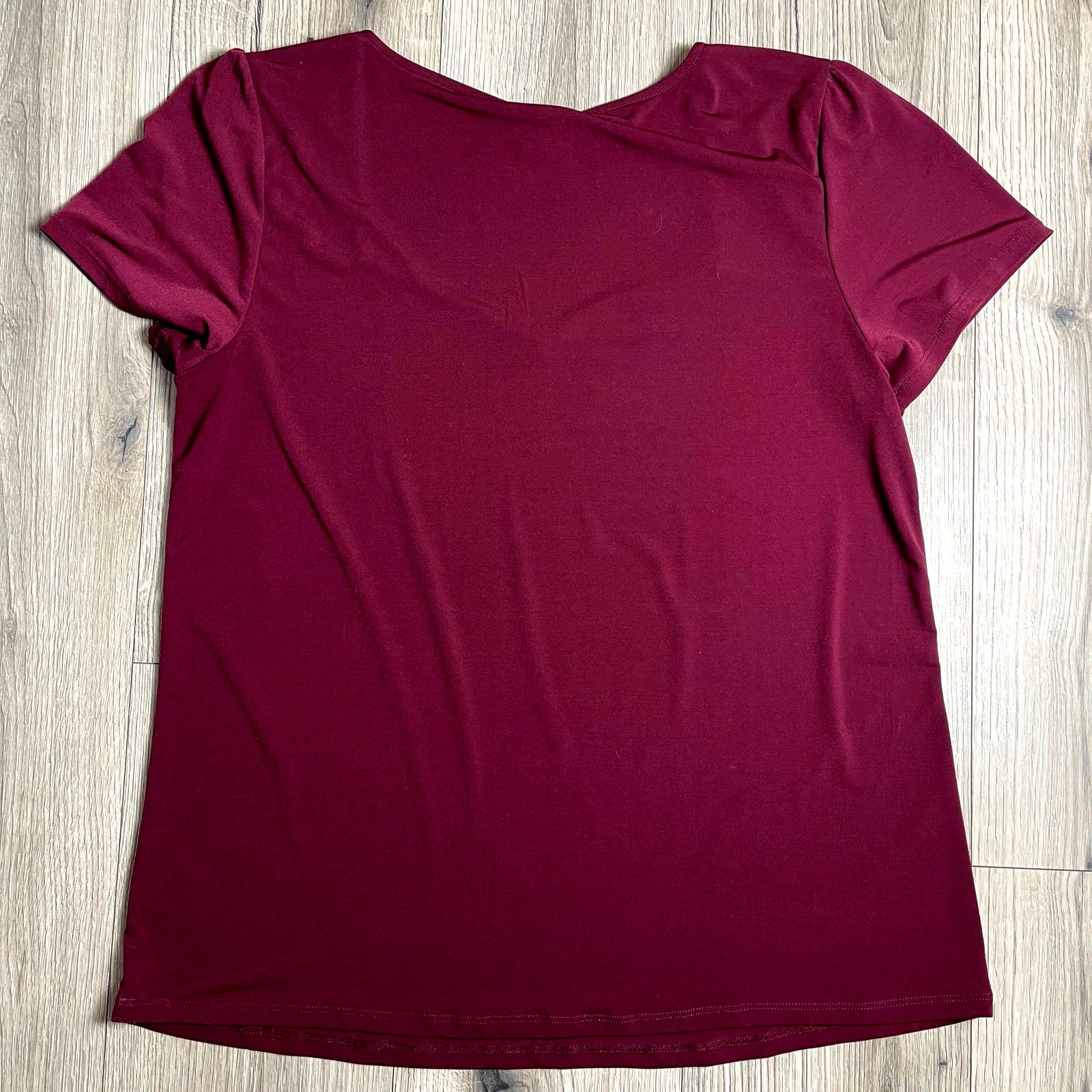 Torrid Solid Maroon Stretch Top Polyester/Spandex – Size 1