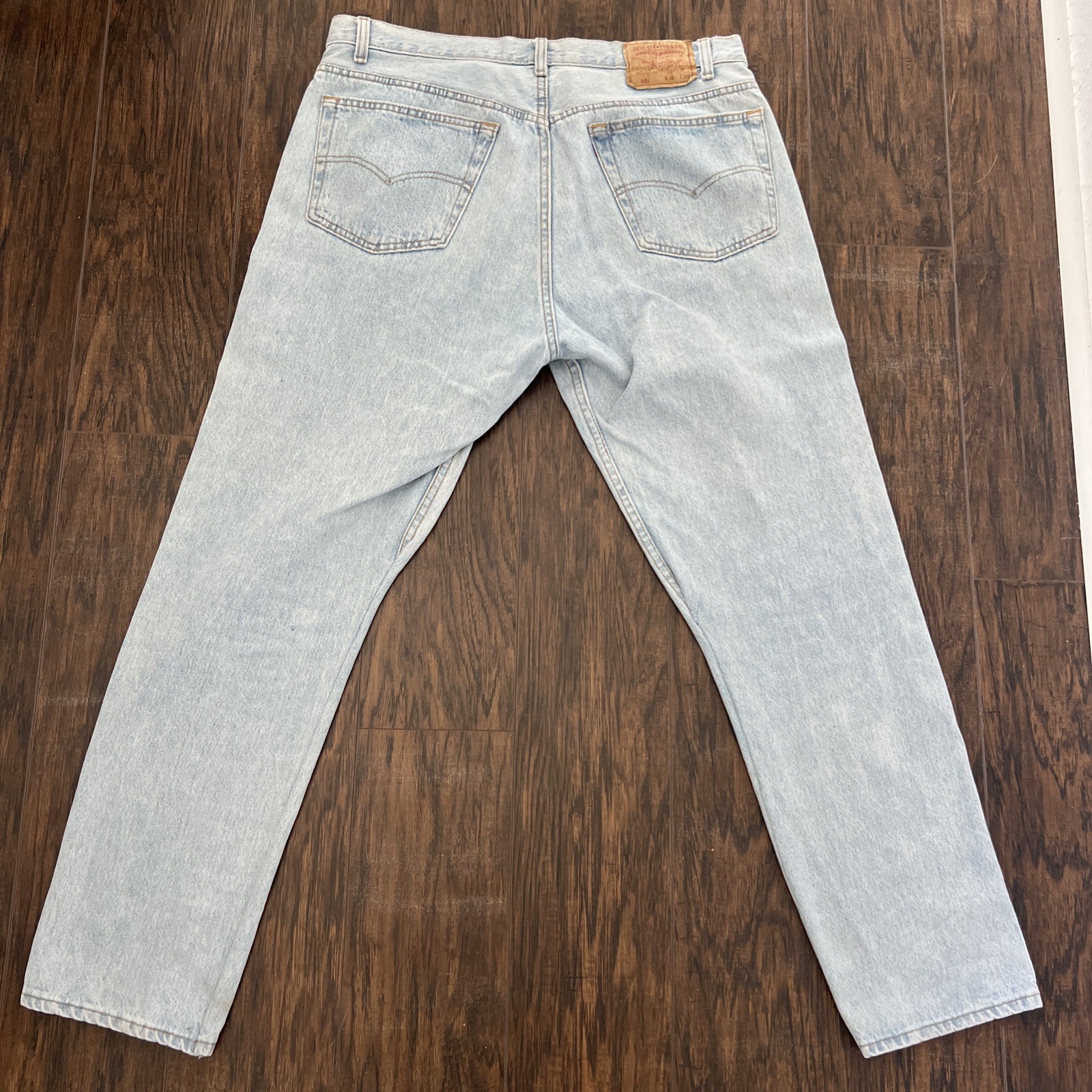 Vintage Levis 501 Jeans Men 38×30 Blue Button Fly Denim Pants Light Wash Altered