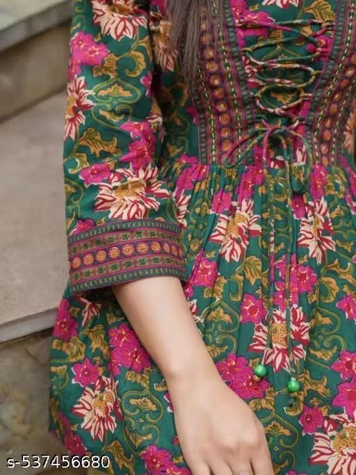 Printed Cotton Kurti/Tops/Tunics/Kurtas For Women’s Party Fashion Outfit Gift