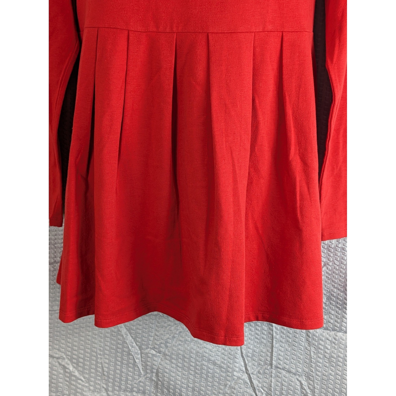 DG2 by Diane Gilman Red Embellished Tunic Top Long Sleeve Pleated Peplum Small
