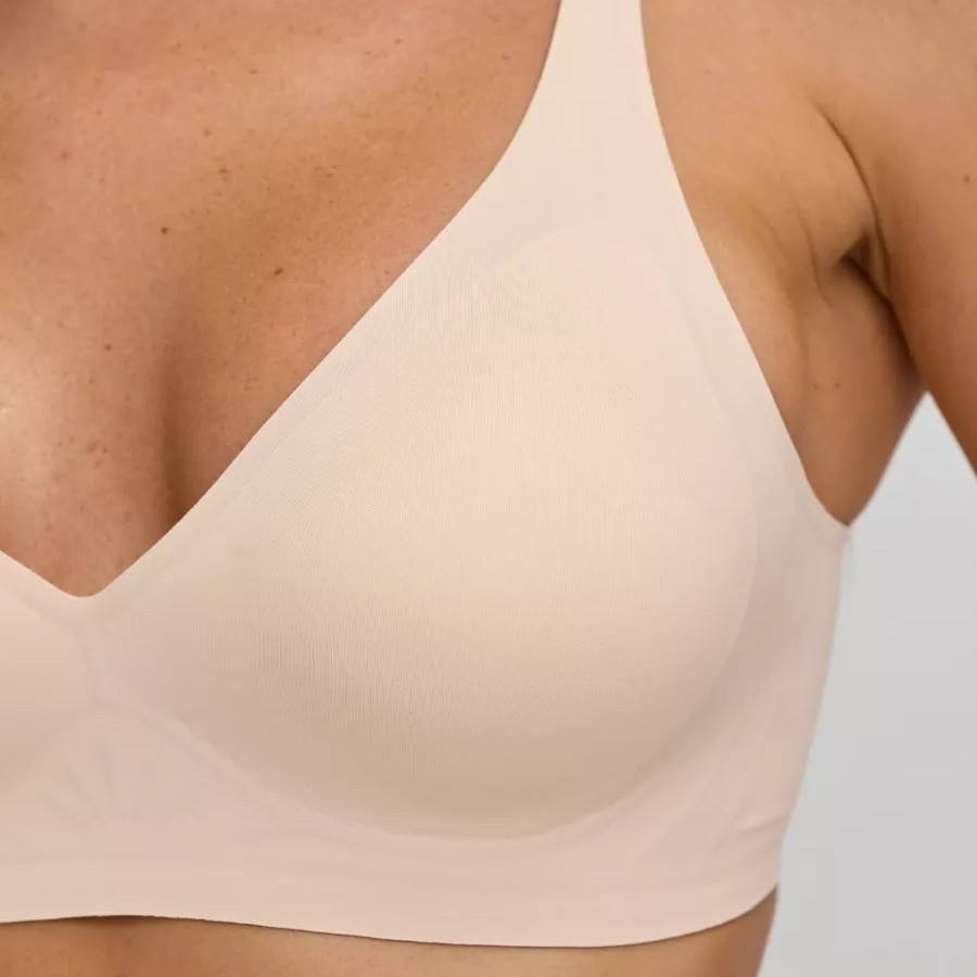 New Evelyn & Bobbie Beyond Bra Seamless Wireless Bra Multiple Sizes