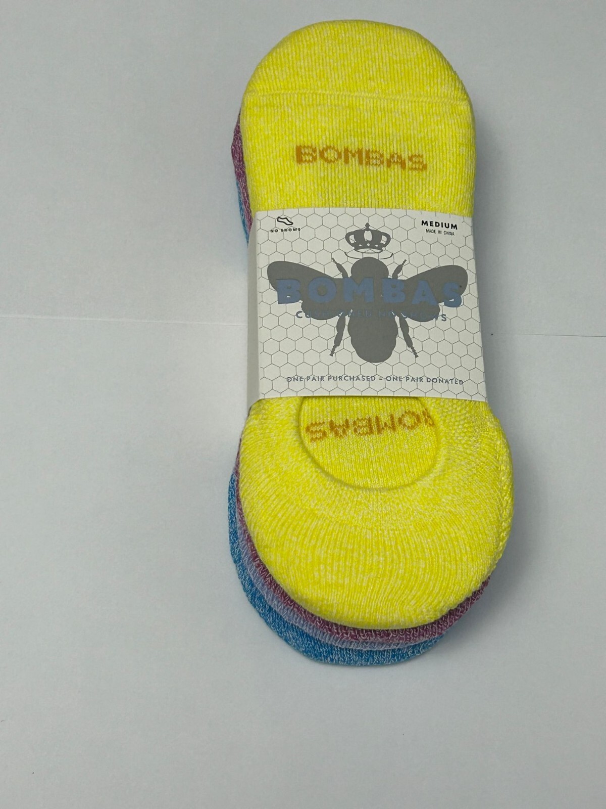 4 colored pairs BOMBAS Women’s Cushioned No Show Sock Size (Medium)
