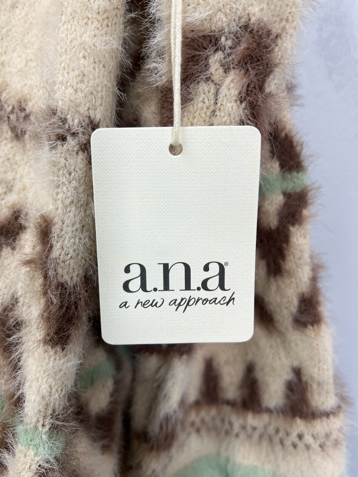 a.n.a. Beige Geometric Print Fuzzy Open Cardigan Women’s Size 1X w/ Lapels